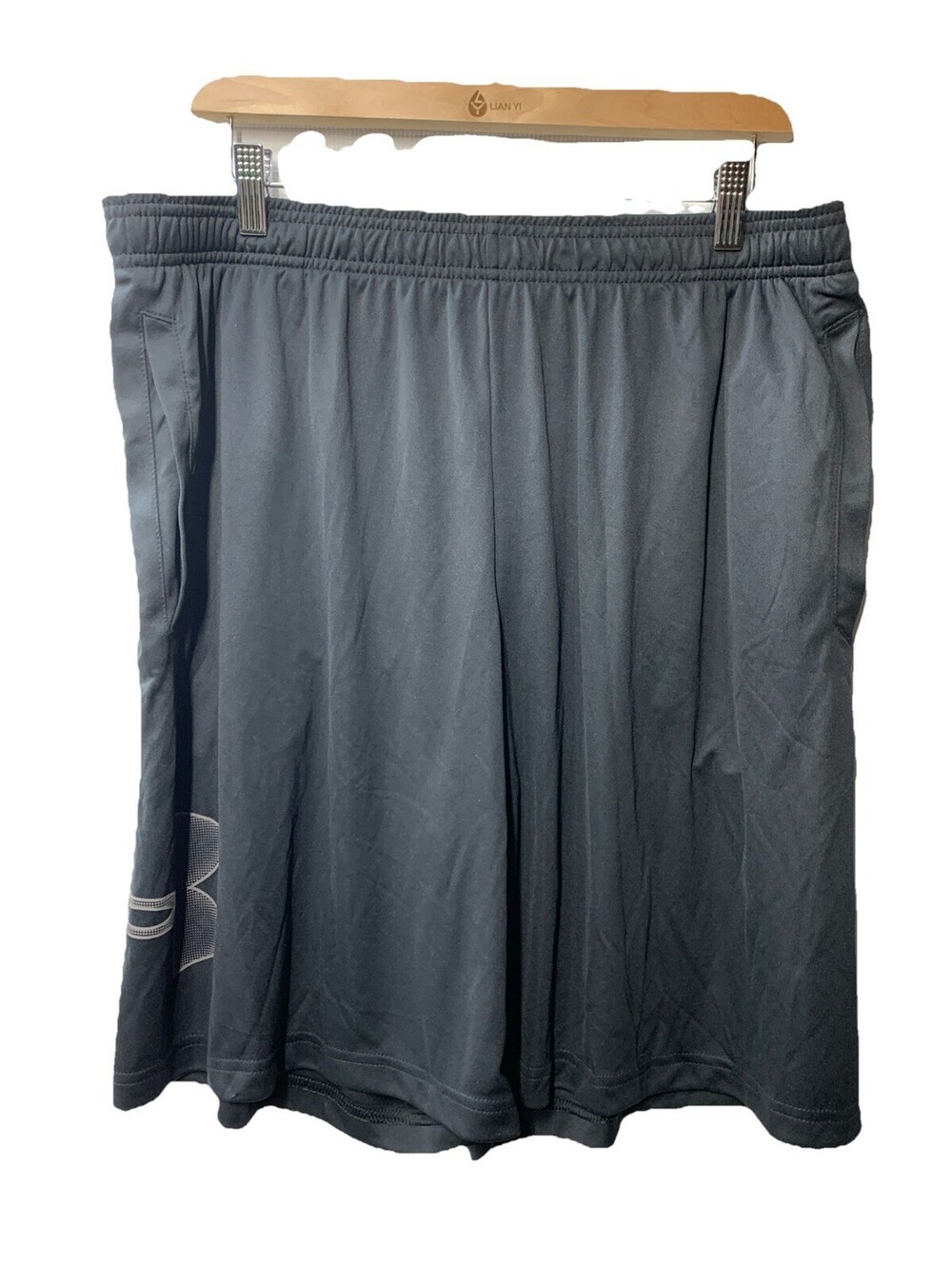 Under Armour Men's Tech Graphic Shorts Loose Fit Size XL Black Loose 1306443